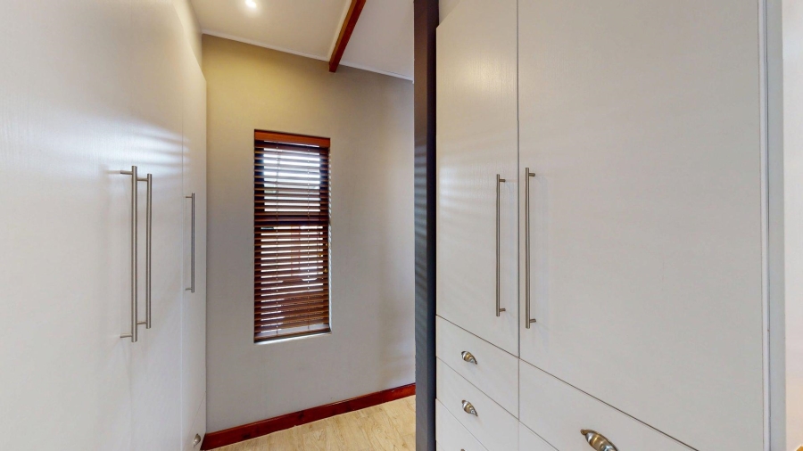 3 Bedroom Property for Sale in Newton Park Eastern Cape